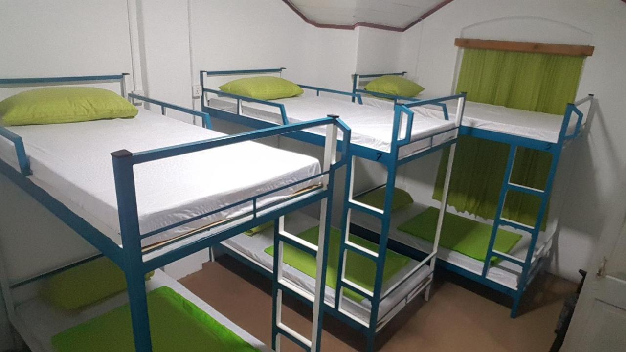 Leisure Nest Hostel Nuwara Eliya Exterior photo